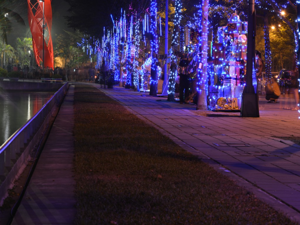 http://i.dcview.tw/gallery/201312/fa19c6cb84aa5536036e89acacd56f3c.jpg