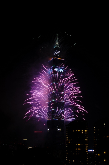 http://i.dcview.tw/gallery/201401/104d2f6f171dce558973726bc78367f2.jpg