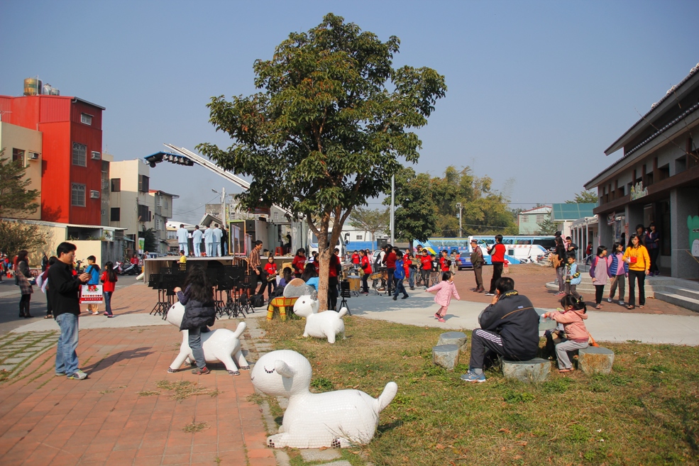 http://i.dcview.tw/gallery/201401/2a30066c42d732f47c7689b1c4f9cdfe.jpg