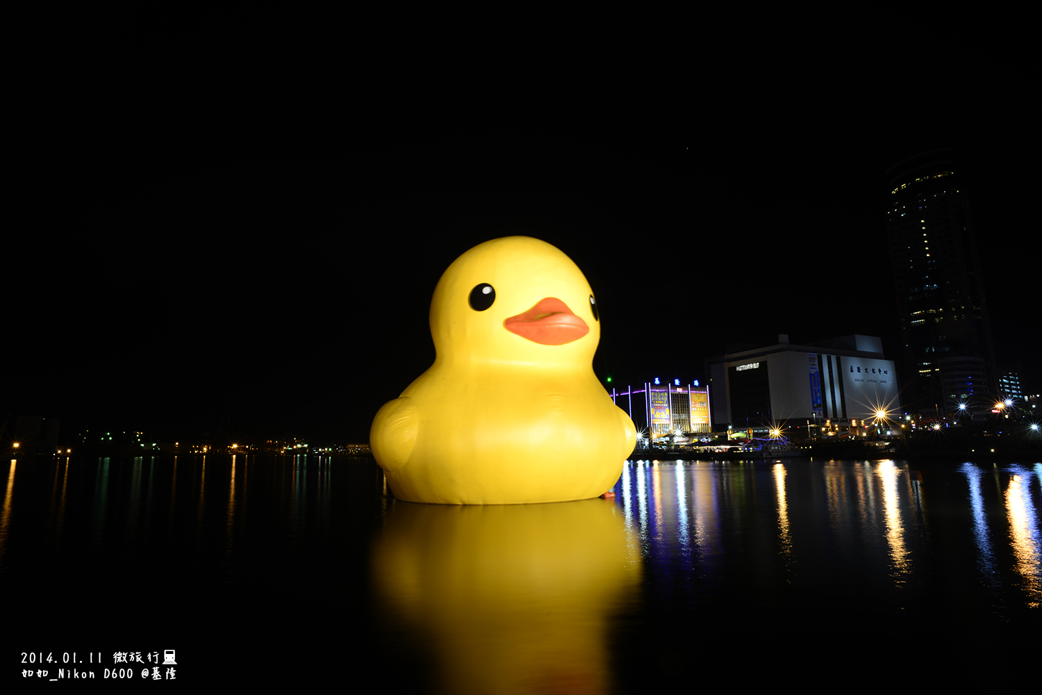 http://i.dcview.tw/gallery/201401/30172a9befb9f62cf2d214a9566637b1.jpg