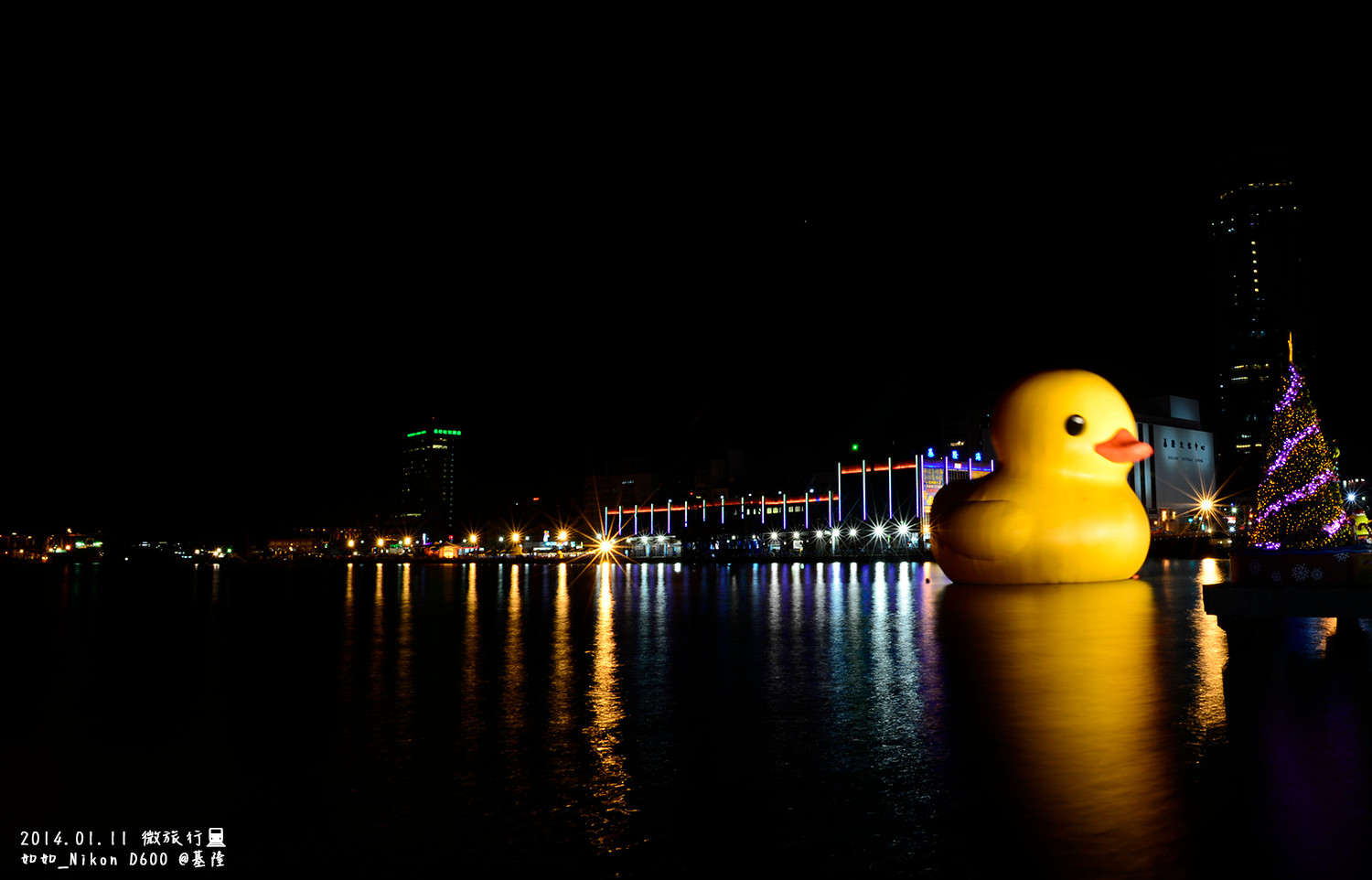 http://i.dcview.tw/gallery/201401/40459b347bef98571a251569ce862968.jpg
