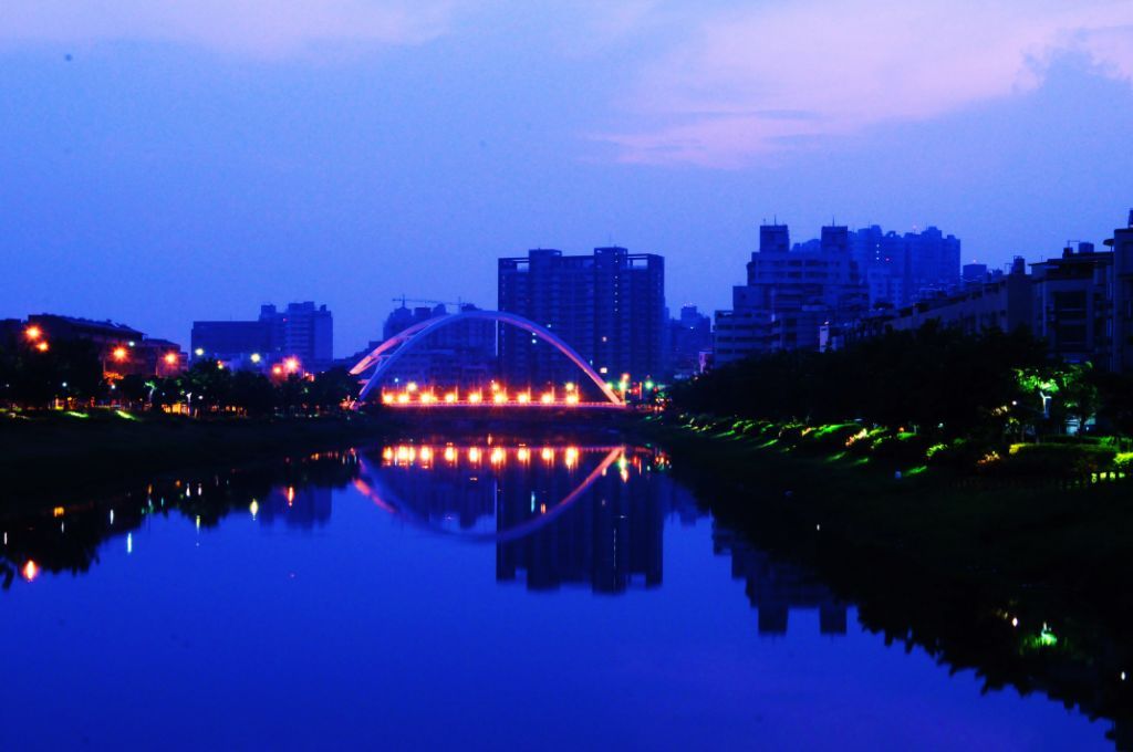 http://i.dcview.tw/gallery/201401/d483a136bbe1ecc4d865da2e21766a9f.jpg