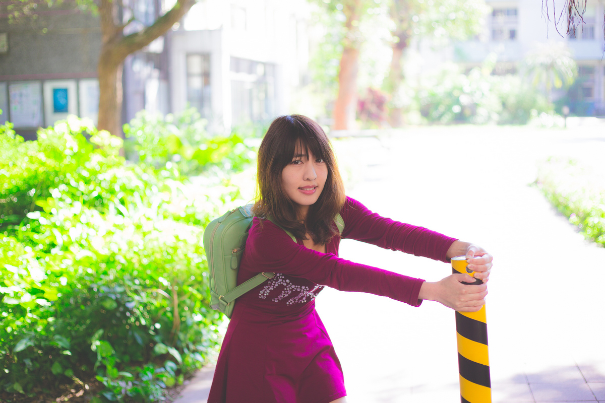 http://i.dcview.tw/gallery/201402/c2e59e7096f391ccee67c62a4e2be362.jpg