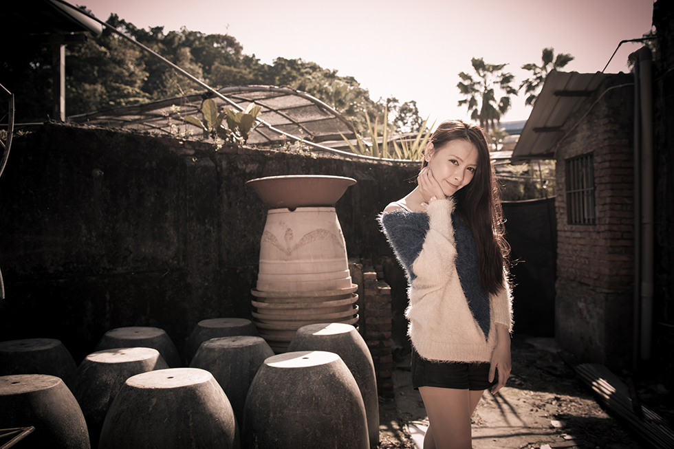 http://i.dcview.tw/gallery/201402/df03230fb9a8ee6b477bc603b9985e9c.jpg