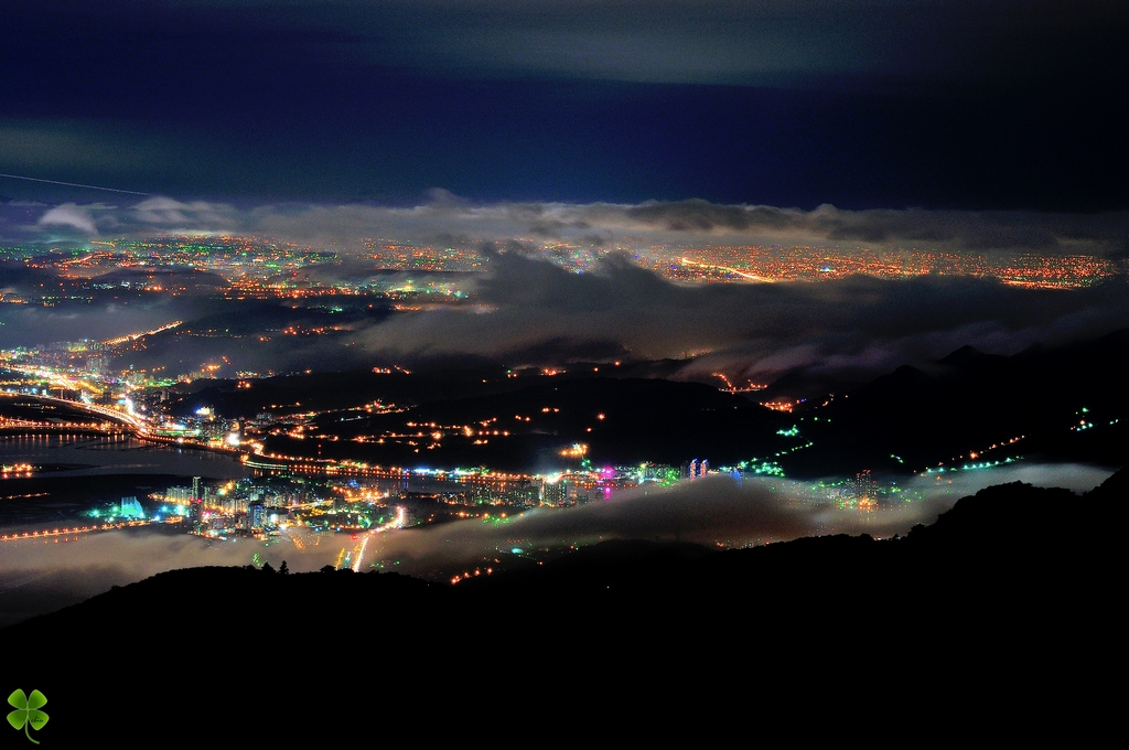 http://i.dcview.tw/gallery/201402/e0805a336c5772e76f97d754b07471c2.jpg