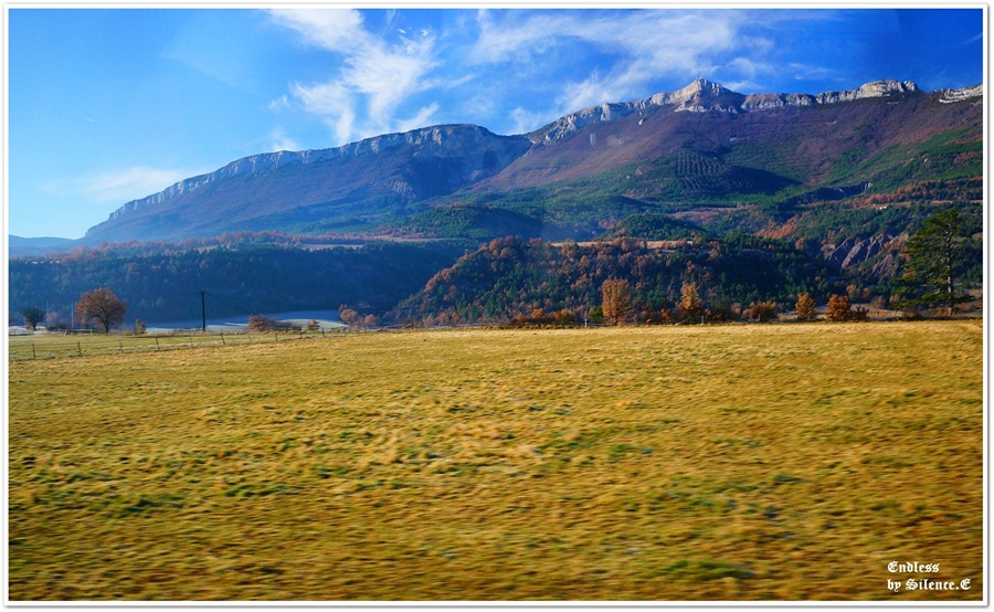 http://i.dcview.tw/gallery/201402/fc7d674b51c625e77bb1b43179473b69.jpg