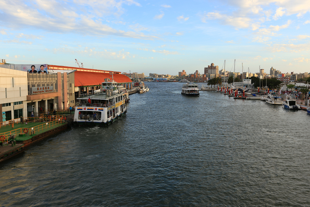 http://i.dcview.tw/gallery/201403/36e1e9b2960251d58c590f52cbf6d924.jpg