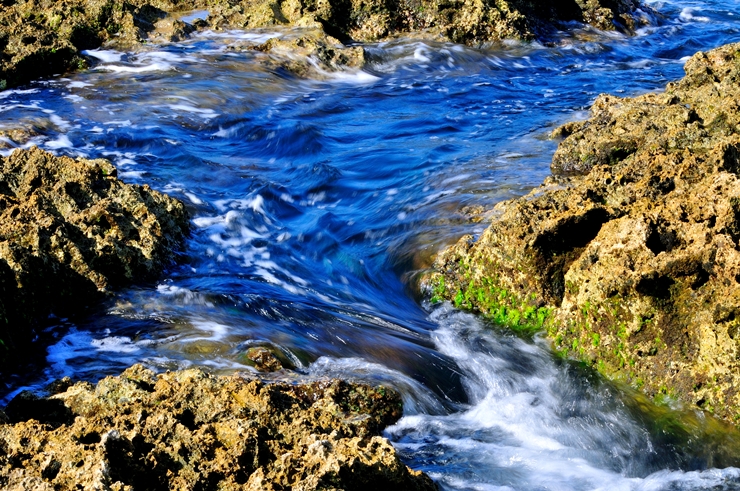 http://i.dcview.tw/gallery/201403/7445d4767c8d5bedcefd9bc8c8b26d0d.jpg