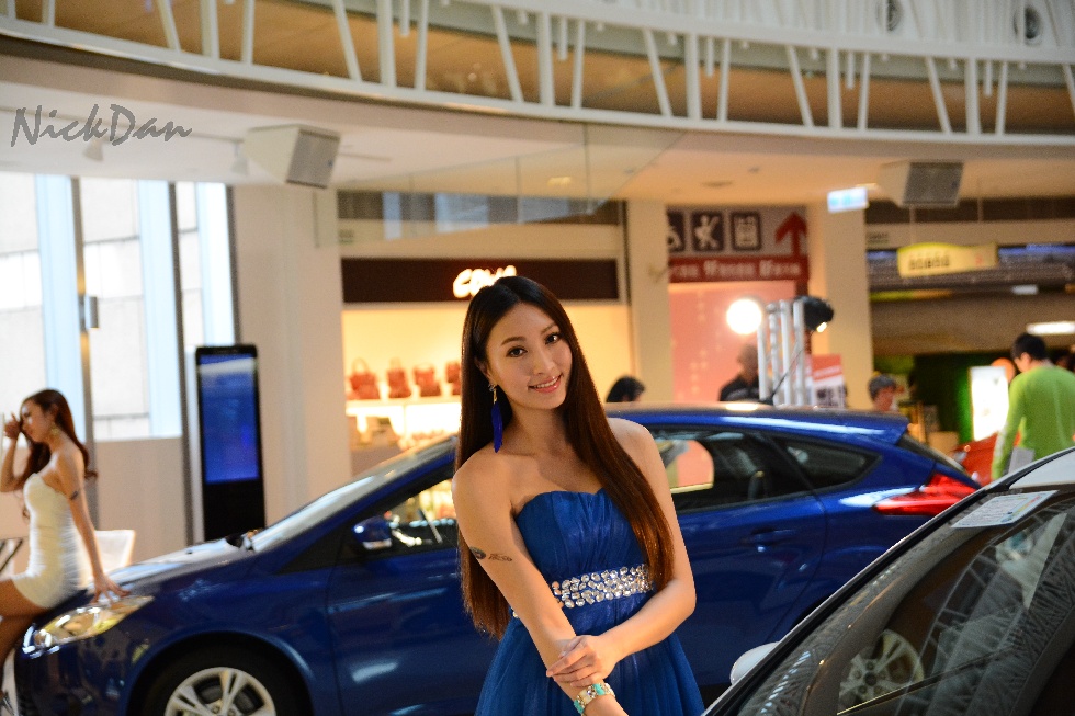 http://i.dcview.tw/gallery/201403/c110305ecaff8fa1537581d66253f91c.jpg