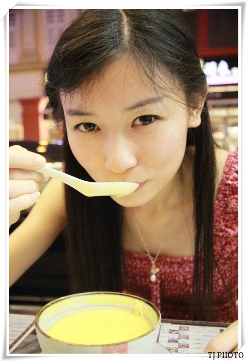 http://i.dcview.tw/gallery/201403/c75f87aa0f130a9d639a9b733a6eee82.jpg
