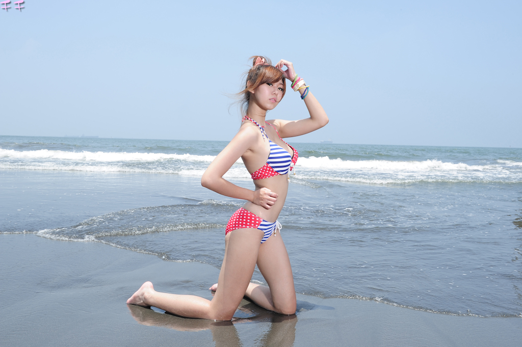 http://i.dcview.tw/gallery/201403/ef665acf2c6923d71f32c3806514555a.jpg