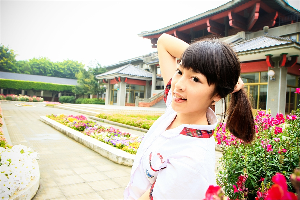 http://i.dcview.tw/gallery/201404/2692117b4a47711b1d9988a6a7f5cd5c.jpg