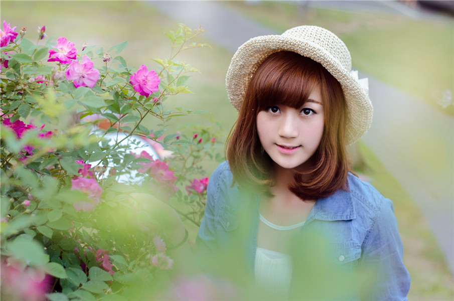 http://i.dcview.tw/gallery/201404/4c772fee6adf47bc320f2924c218db2a.jpg