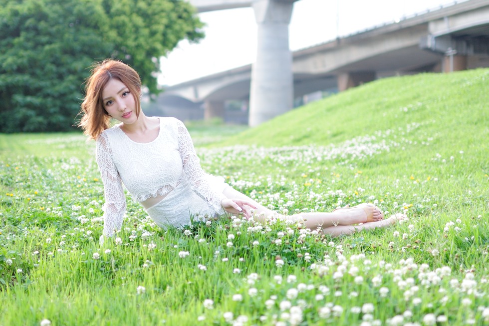 http://i.dcview.tw/gallery/201404/907f089ce0d8a85cd6fc9b5f56fc3cf2.jpg