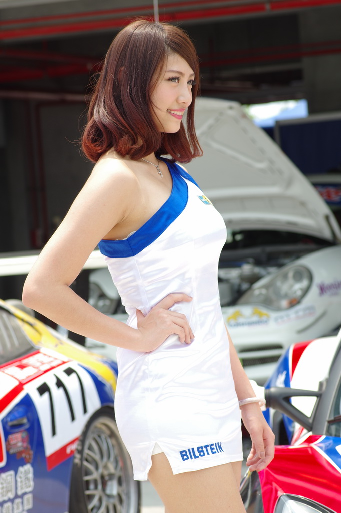 http://i.dcview.tw/gallery/201404/b974785b191aa7ed7868ebfe87628de7.jpg