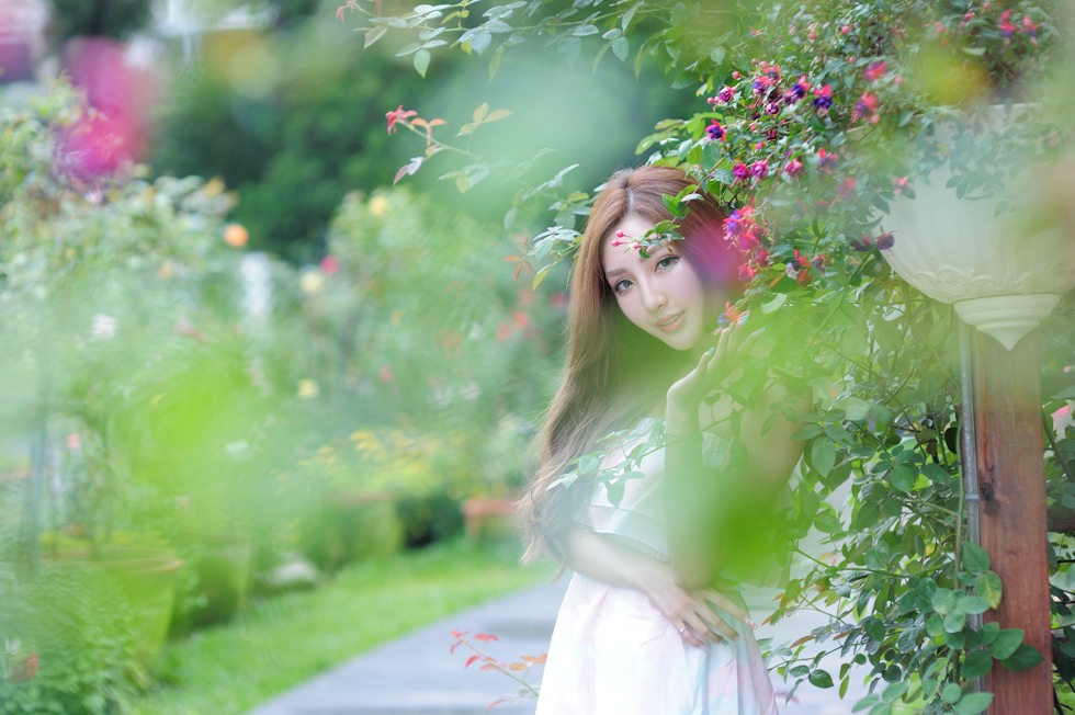 http://i.dcview.tw/gallery/201404/bf806f91a28fd5b0e518a4ccd794e30b.jpg