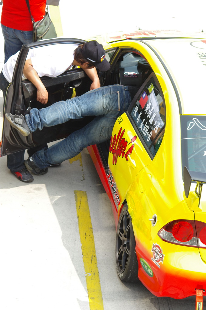 http://i.dcview.tw/gallery/201404/d38816499a3e2a2a5467f2e19544f570.jpg
