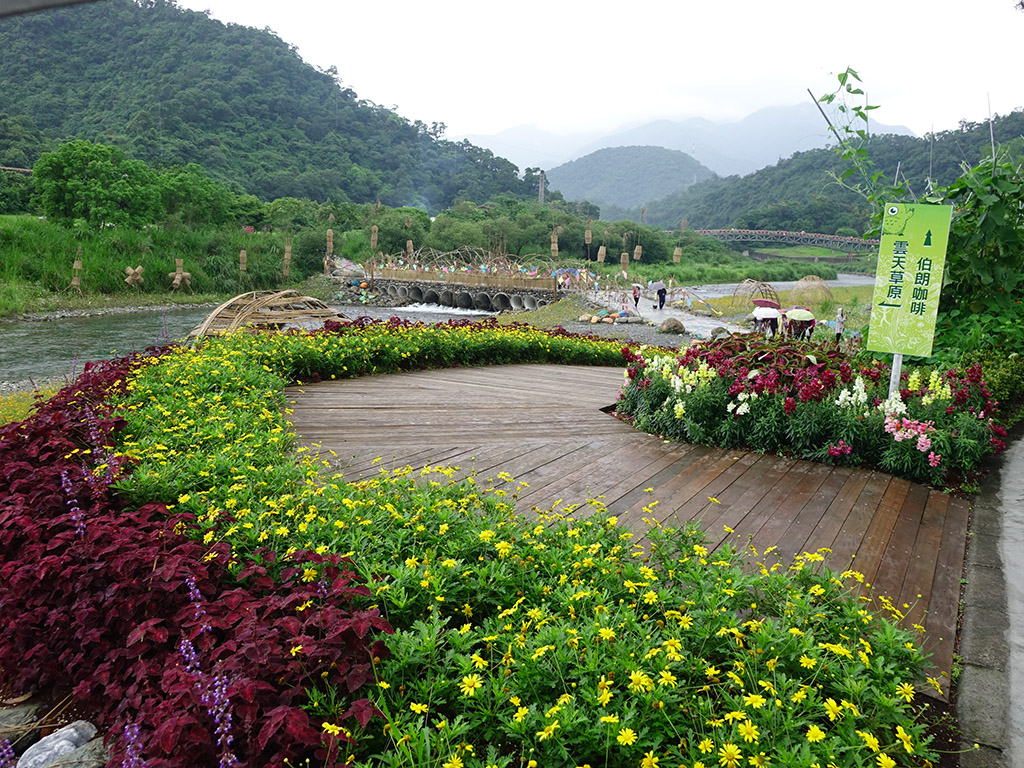 http://i.dcview.tw/gallery/201405/20603635231f4411eb8697a6209e5c15.jpg