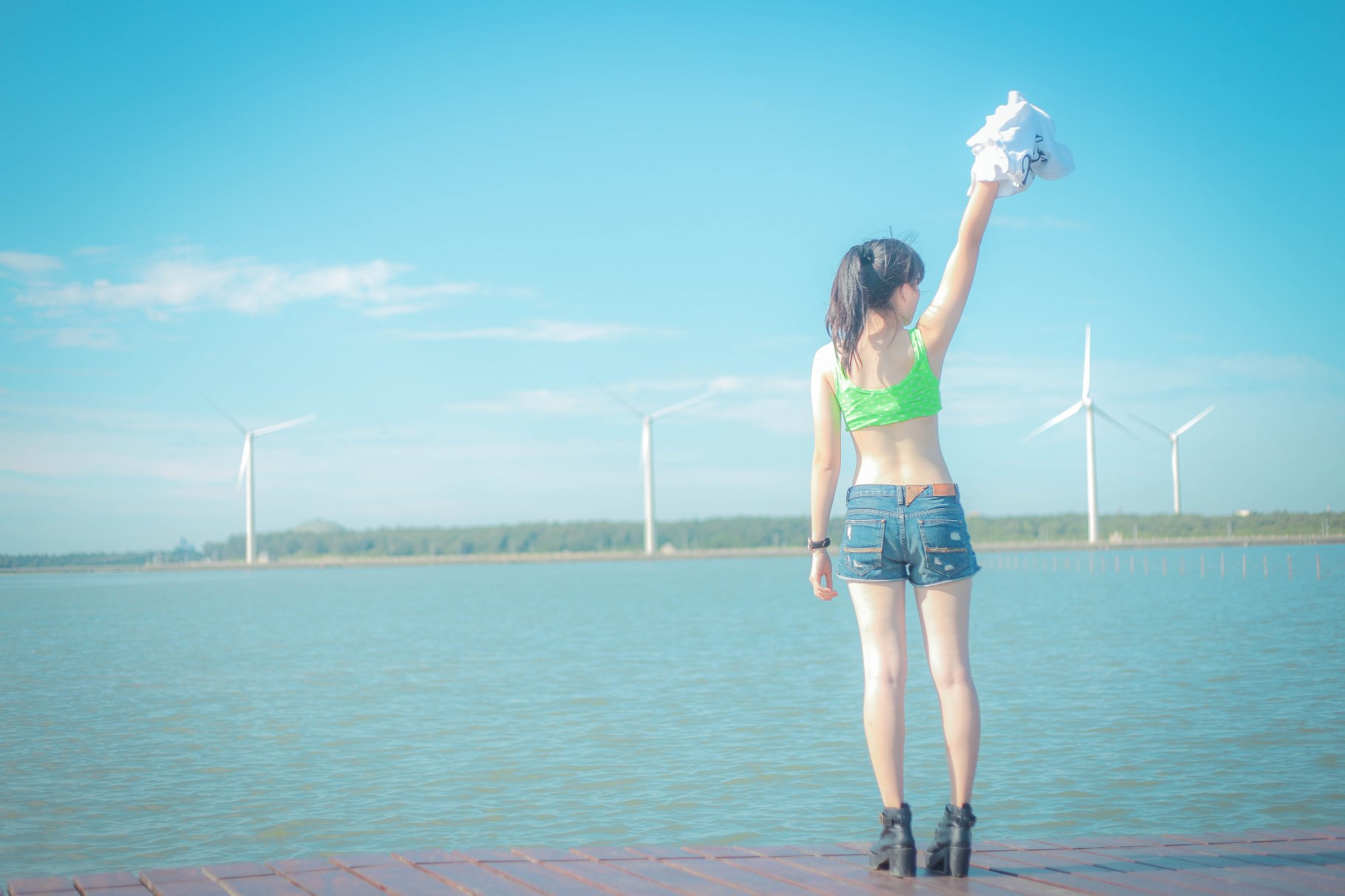 http://i.dcview.tw/gallery/201405/2b8bb195a5bb950cf80b4c604b367fe7.jpg