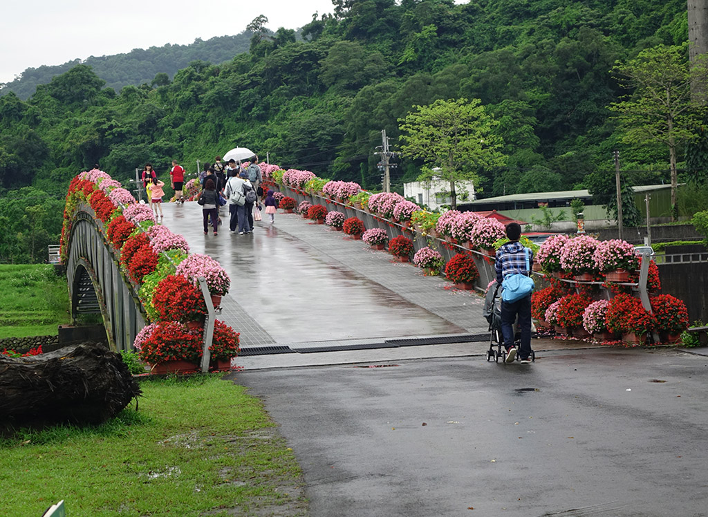 http://i.dcview.tw/gallery/201405/7d3f1bcf31ae05c33aedcd764022458c.jpg