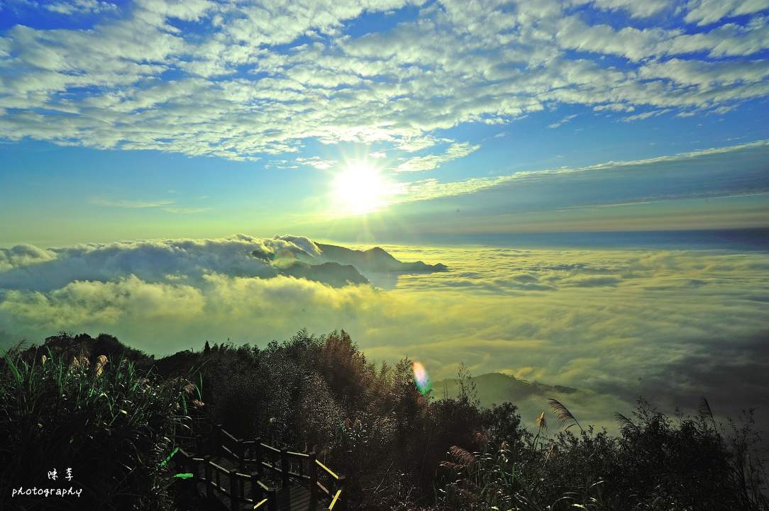 http://i.dcview.tw/gallery/201405/988a75d1f08eb4a303c2ff38820e4972.jpg