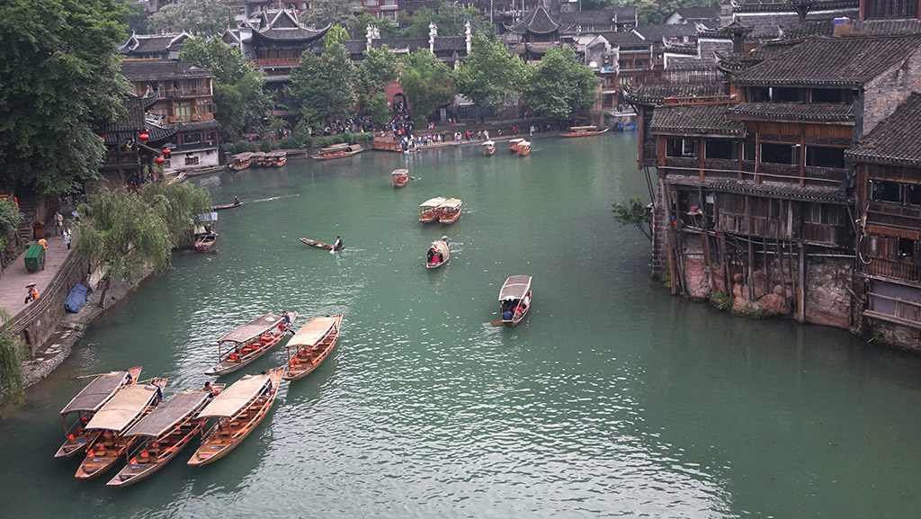 http://i.dcview.tw/gallery/201406/6f4490b153cca4937e3964f395c9a699.jpg