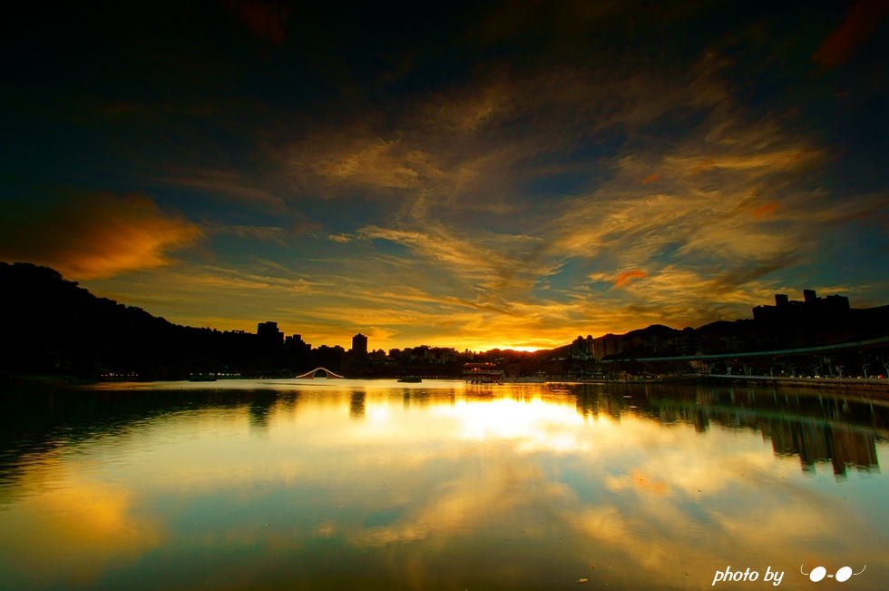 http://i.dcview.tw/gallery/201407/493c97dff663b3c125037fec69f21b40.jpg