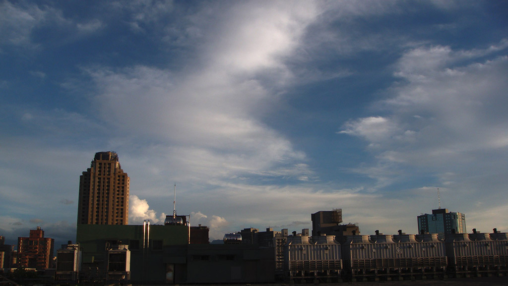 http://i.dcview.tw/gallery/201407/4e6fd71a34a1de6bdc4a774a886c15a4.jpg