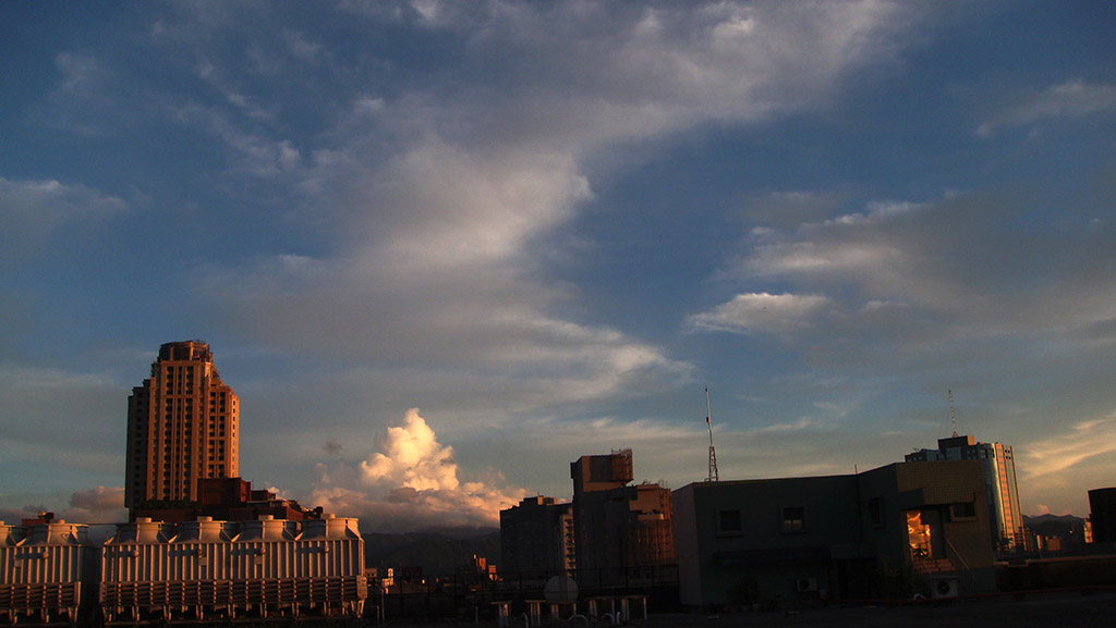 http://i.dcview.tw/gallery/201407/760ef1c9ec12a228c28825bdb73136f0.jpg
