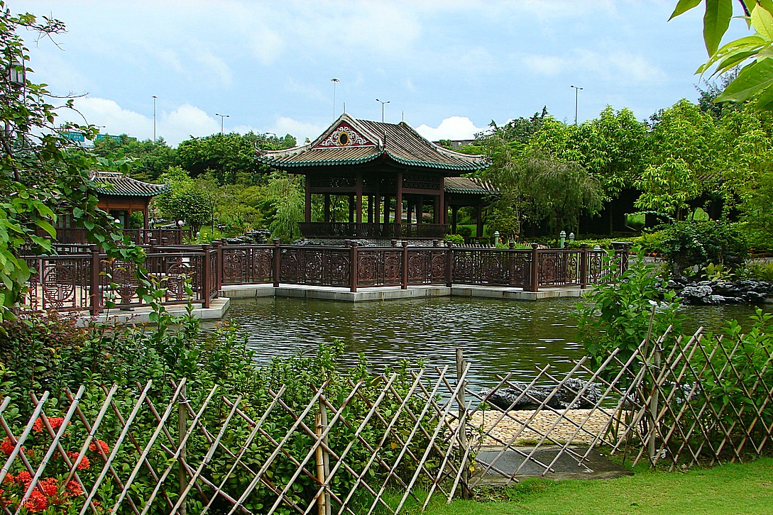 http://i.dcview.tw/gallery/201407/efdbde72378fe88cf18ce2e185982756.jpg