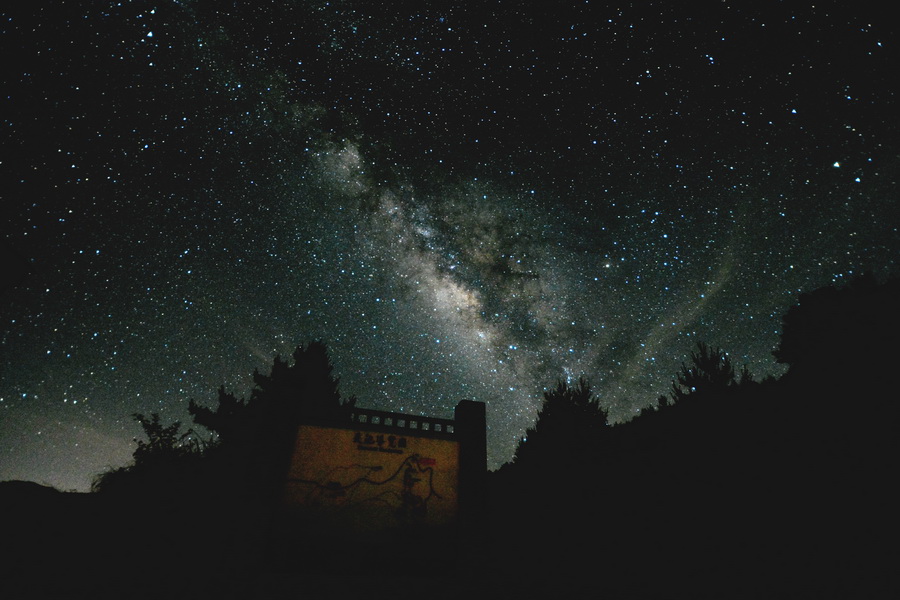 http://i.dcview.tw/gallery/201408/2e24766a6cad6205d38f17a21ef18665.jpg
