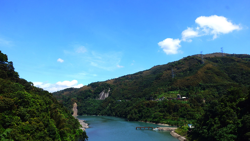 http://i.dcview.tw/gallery/201408/62f4fe029afc3df48b975d8060ec37c3.jpg