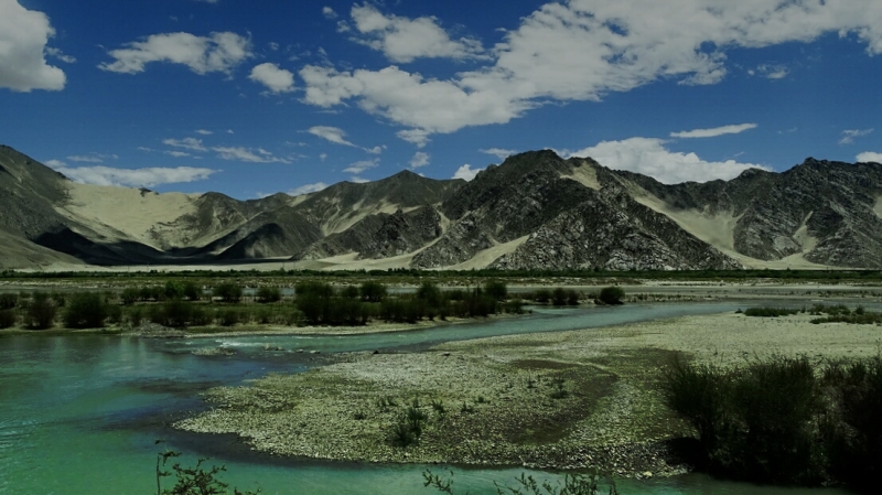 http://i.dcview.tw/gallery/201408/a41b92c848206525fe53e69dd8994856.jpg