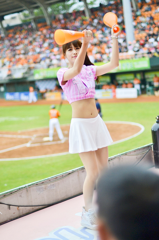 http://i.dcview.tw/gallery/201408/f17e9af8a059a8a0ae436fa25cec89de.jpg