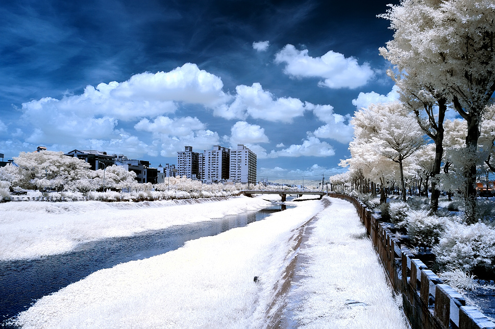 http://i.dcview.tw/gallery/201408/f6ac31470befa2efb5066652b3e618c0.jpg