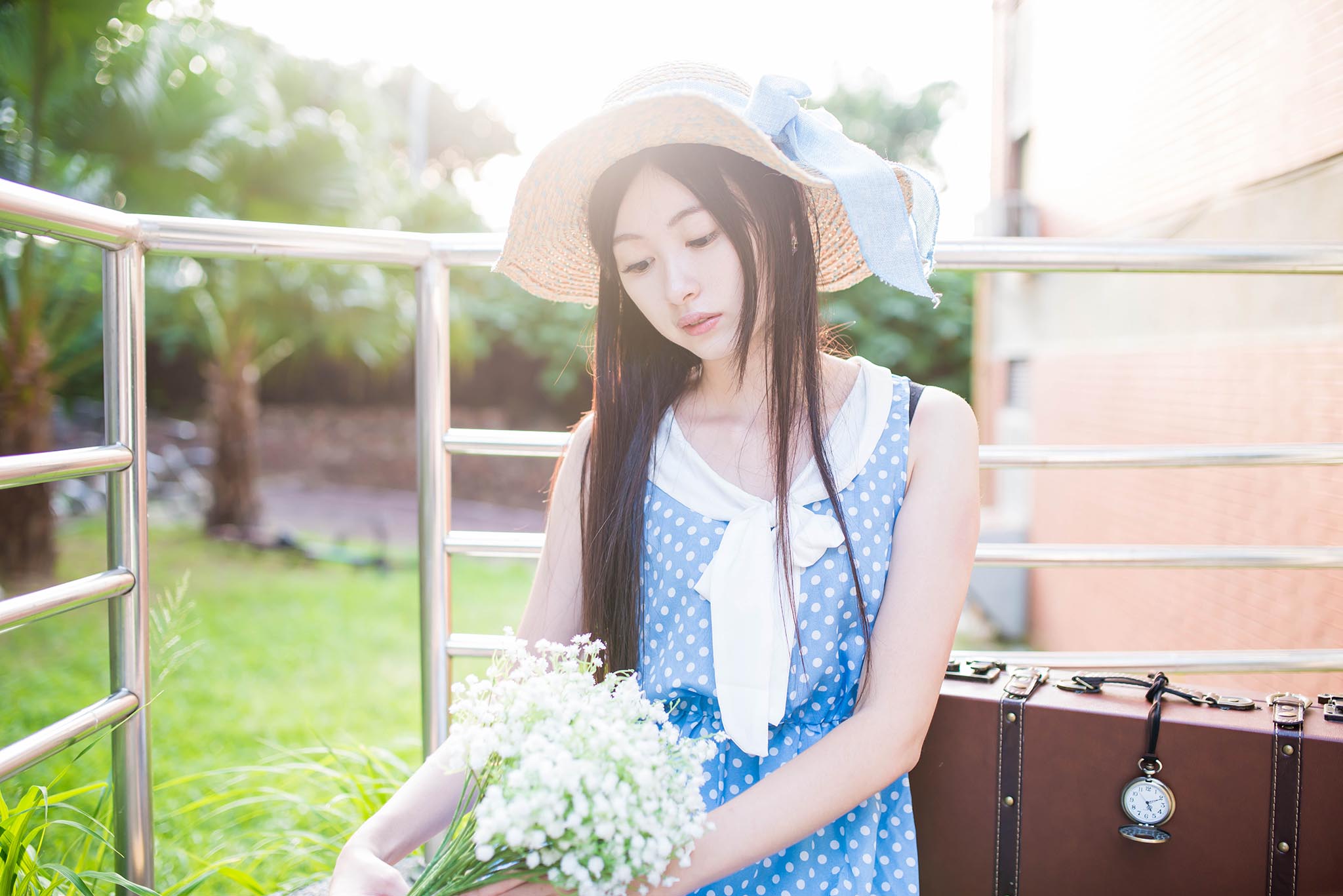 http://i.dcview.tw/gallery/201409/43e68ad02cadbc5b3773cf45ae7eda9e.jpg