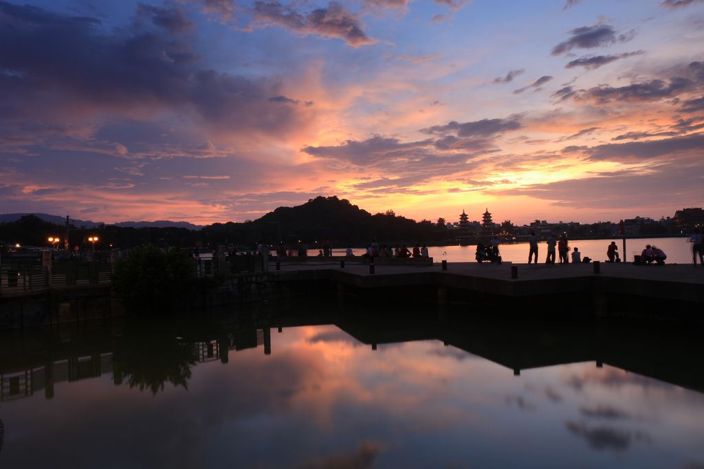 http://i.dcview.tw/gallery/201409/5df5f93ebf1f30a6d6dd345a293c0ef5.jpg