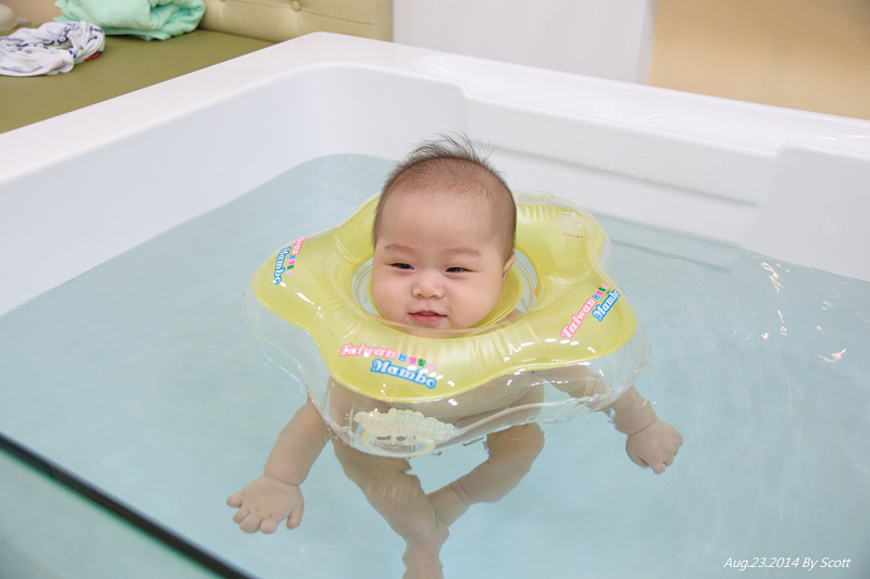 http://i.dcview.tw/gallery/201409/65a9d8227f711ad55cf87ea810bb526f.jpg