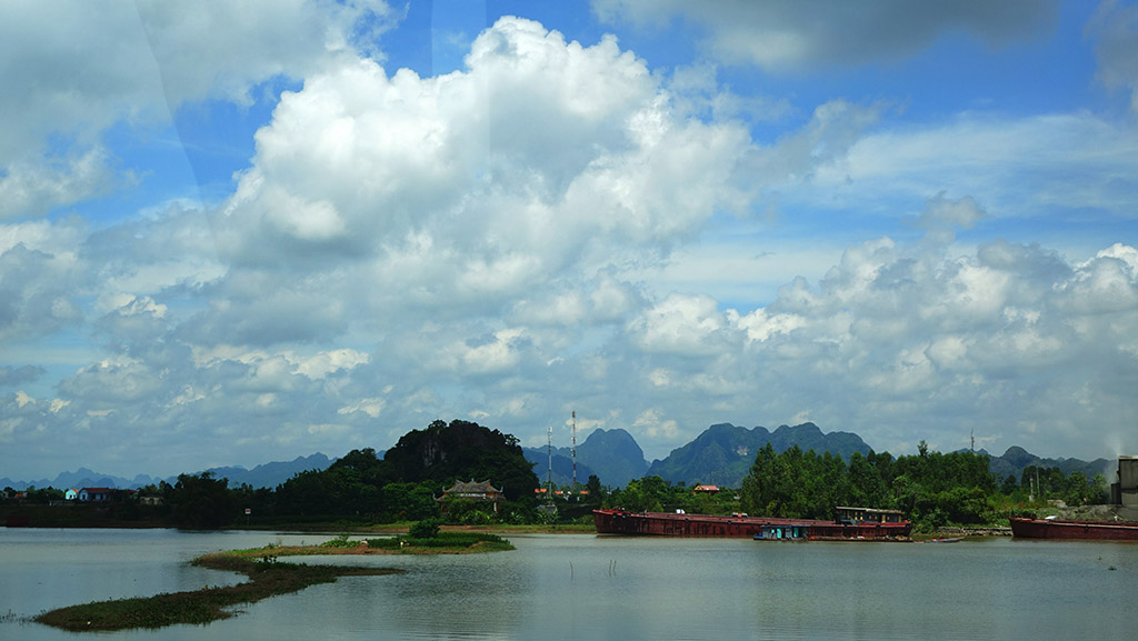 http://i.dcview.tw/gallery/201409/663cb7b7ae0f8ec49c02b94636fd0ca3.jpg