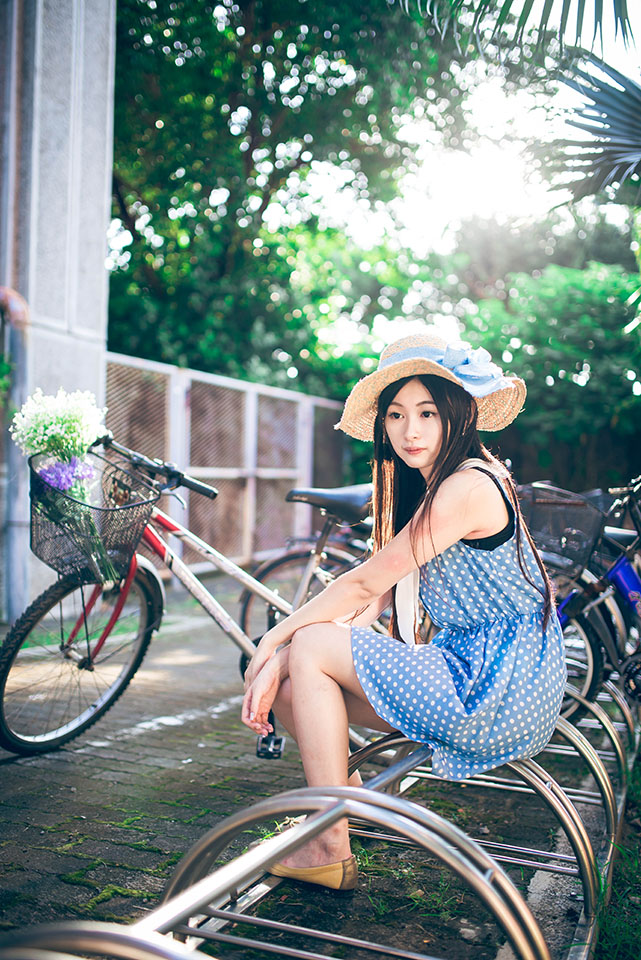 http://i.dcview.tw/gallery/201409/8f6d401e410d893c9084de4d075d5297.jpg