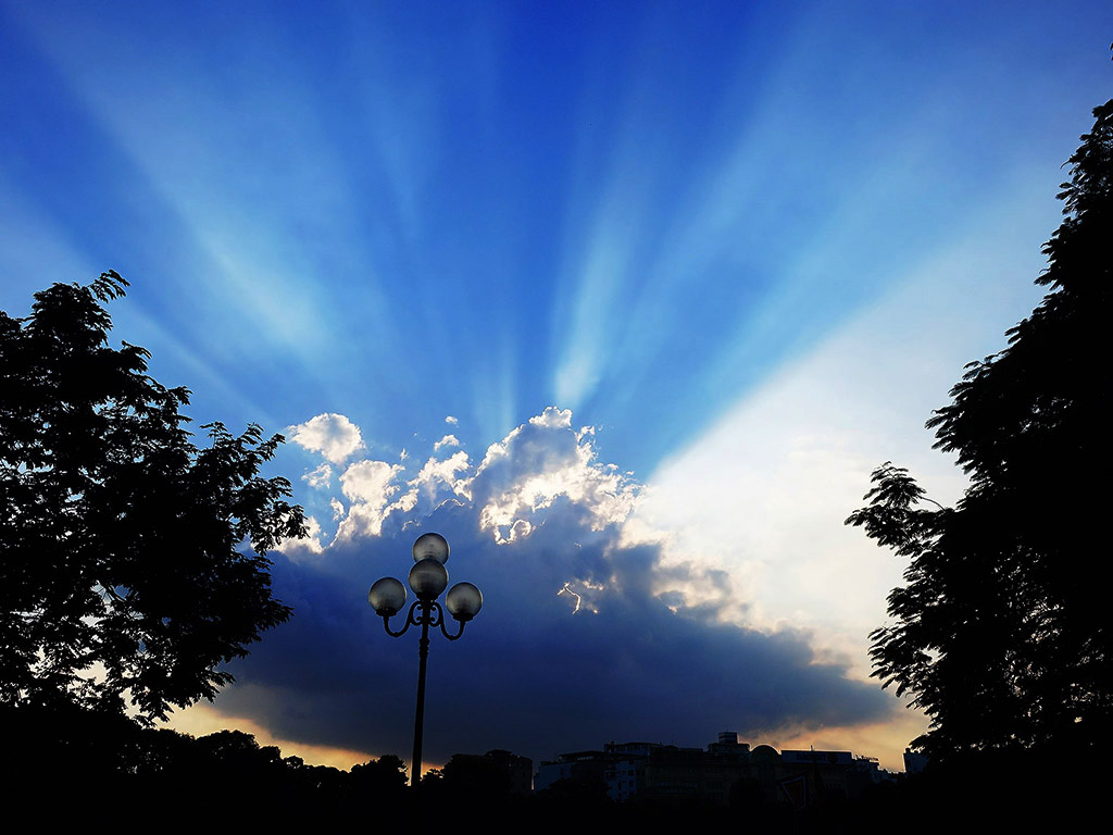 http://i.dcview.tw/gallery/201409/9b37690fa1964896f5df1a78d3b7af2e.jpg