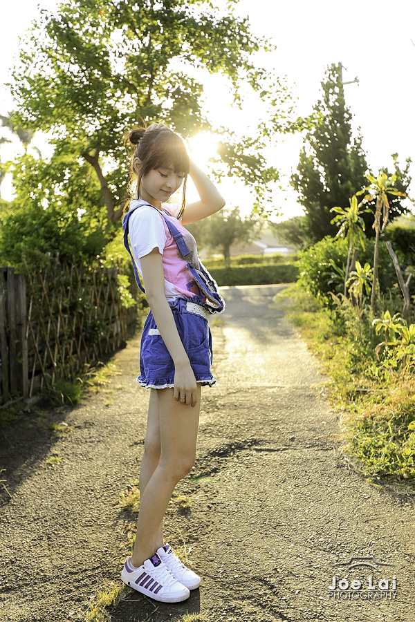 http://i.dcview.tw/gallery/201410/1374e92c7e1b1ddff3952ac37c2d6ee9.jpg