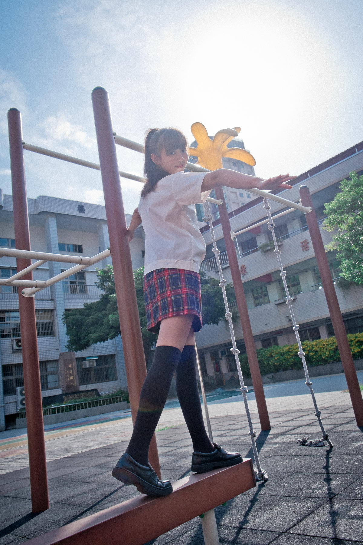 http://i.dcview.tw/gallery/201410/46f8b0221cda6700198f7dfbe3689c7b.jpg