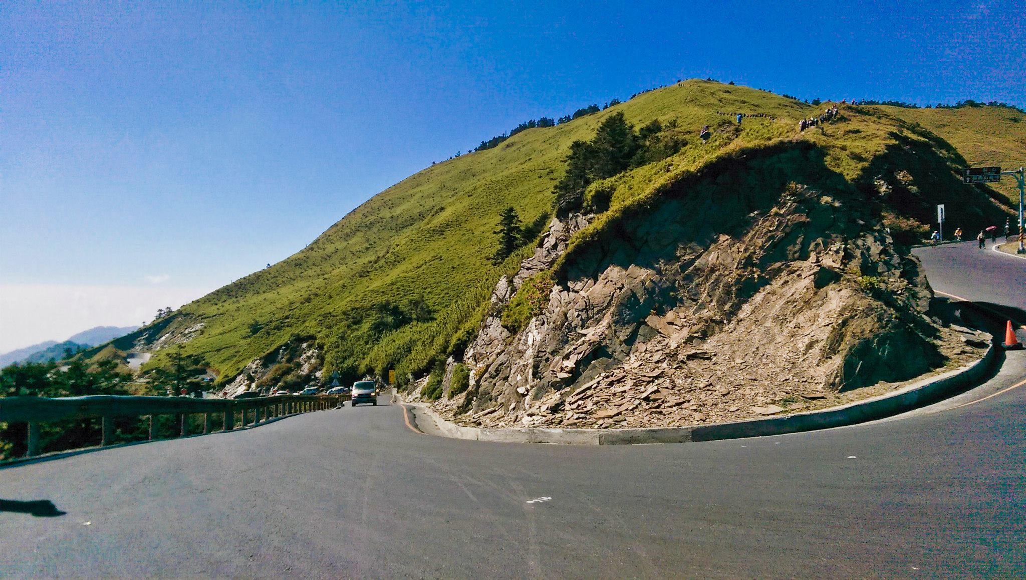 http://i.dcview.tw/gallery/201410/7ae22e89886d4d505d39ade8f99e4e0d.jpg