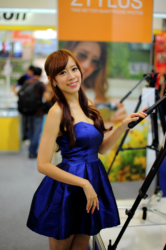 http://i.dcview.tw/gallery/201410/848cc32dab7495bdd747f52176bab31e.jpg