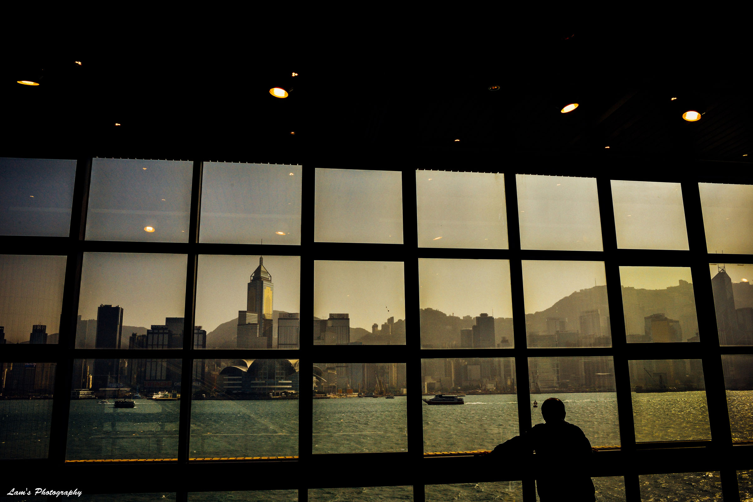 http://i.dcview.tw/gallery/201411/1ae63121b831b8f92011183153cd9ef1.jpg