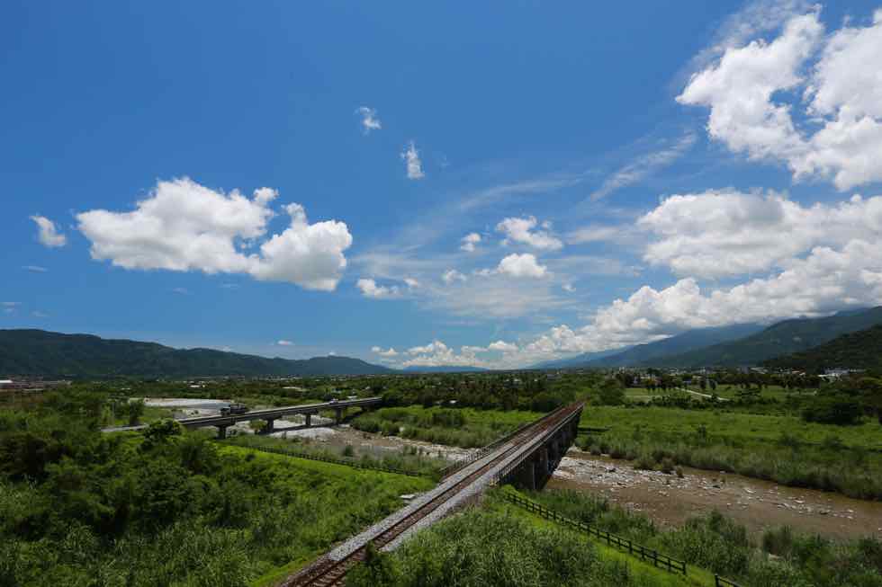 http://i.dcview.tw/gallery/201411/50b386a2c6c1d0b36c94fd81d8f2725f.jpg