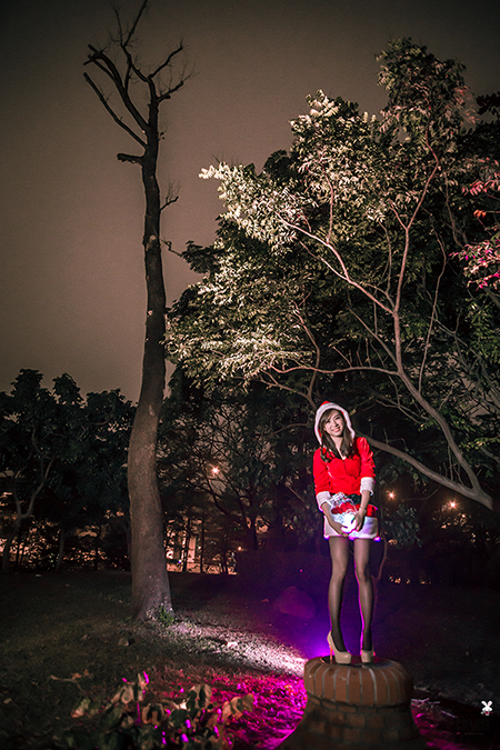 http://i.dcview.tw/gallery/201412/23271889015827378c4f7a59bcf3de1b.jpg