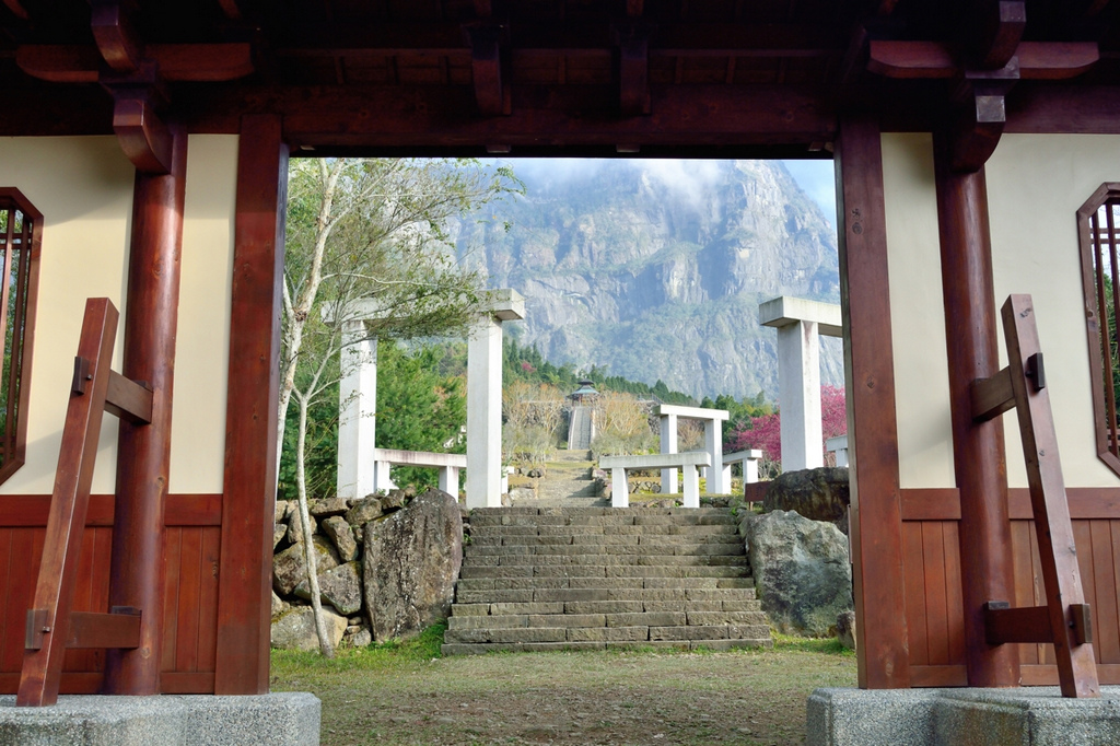 http://i.dcview.tw/gallery/201412/e69d054015f05b1b65119af795a32d71.jpg