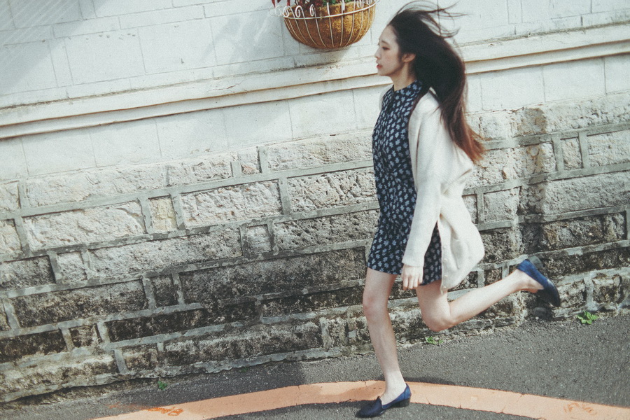 http://i.dcview.tw/gallery/201502/b2a26595433ceb6139bd4555f8dc0cc2.jpg